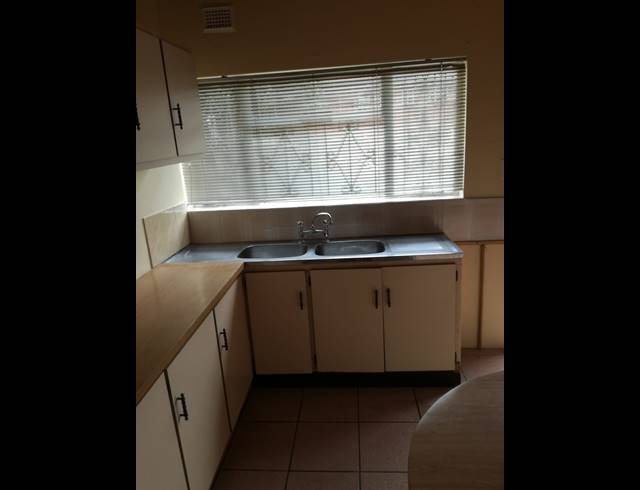 3 BEDROOM FREEHOLD FOR SALE IN HOWICK CENTRAL